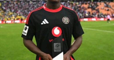 Broos a paluxa leswaku hikokwalaho ka yini a hlawule Mbekezeli Mbokazi