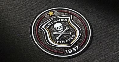 Orlando Pirates yi tiyisa xipano hi ku sayina Dylan Cox