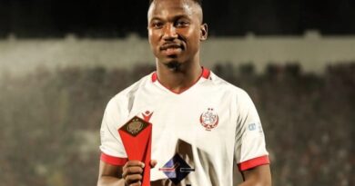 Cassius Mailula a tsakeriwa hi swipano ku katsa na Kaizer Chiefs