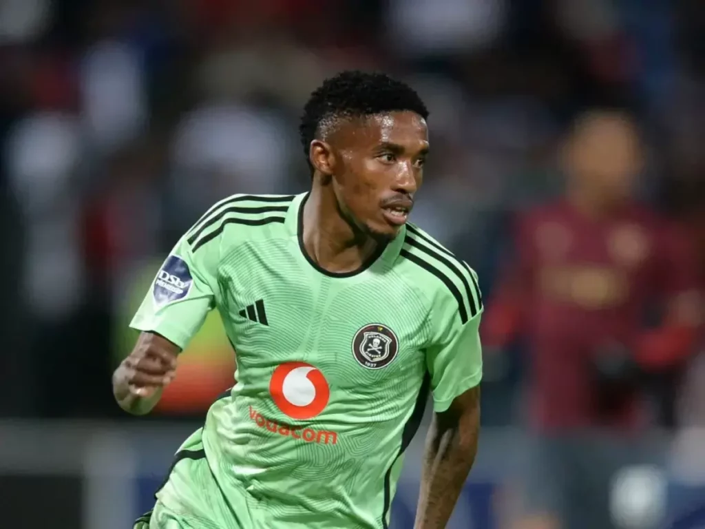 Orlando Pirates yi tiyisisa ximfumo ku lombiwa ka Monnapule Saleng