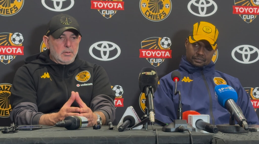 Nasreddine Nabi a tiyisisa Inacio Miguel tani hi mukaputeni lontshwa