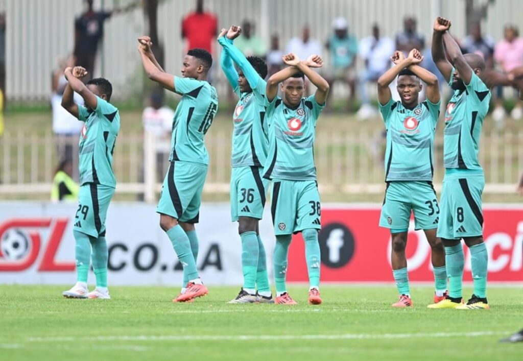 Mahlangu a vula leswaku "I Pirates ntsena leyi nga hlulaka Pirates"