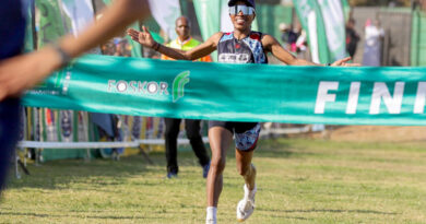 Elana Meyer a bumabumela matirhelo ya matimba ya Glenrose Xaba