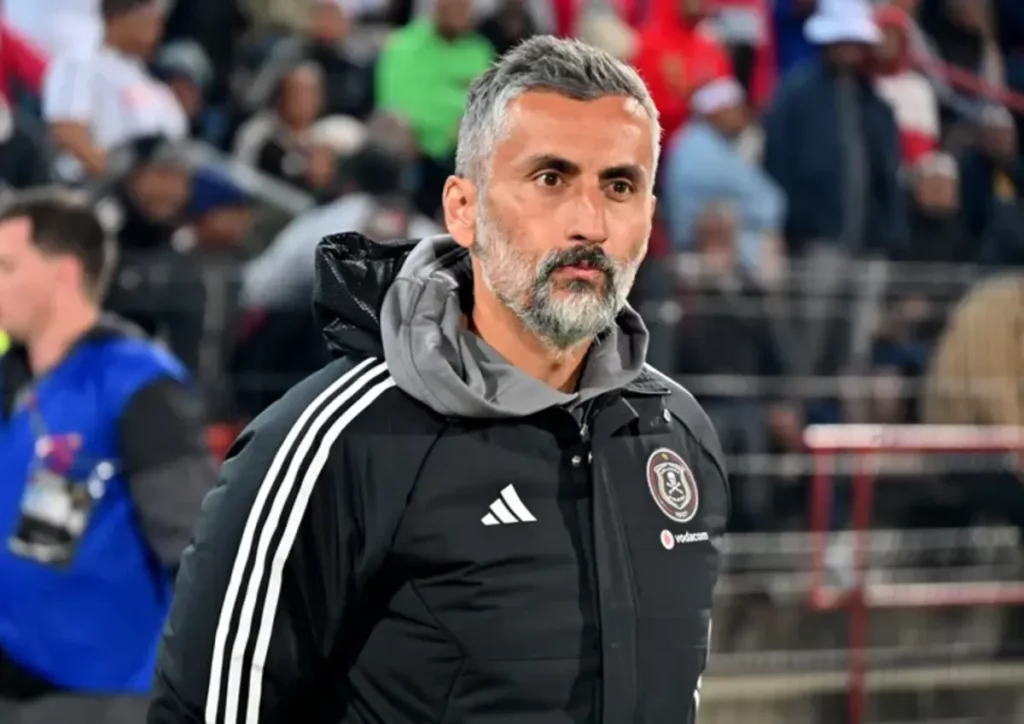 Jose Riveiro a paluxa mhangu exikarhi ka yena na Monnapule Saleng