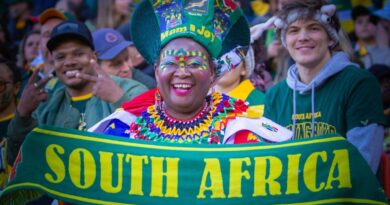 Mama Joy a va museketeri wa xipano xa Siwelele FC na Papa Joy