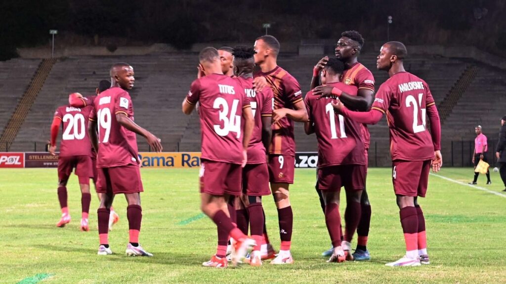 Steve Barker u tiyisisa leswaku xipano xi ta tirha hi matimba
