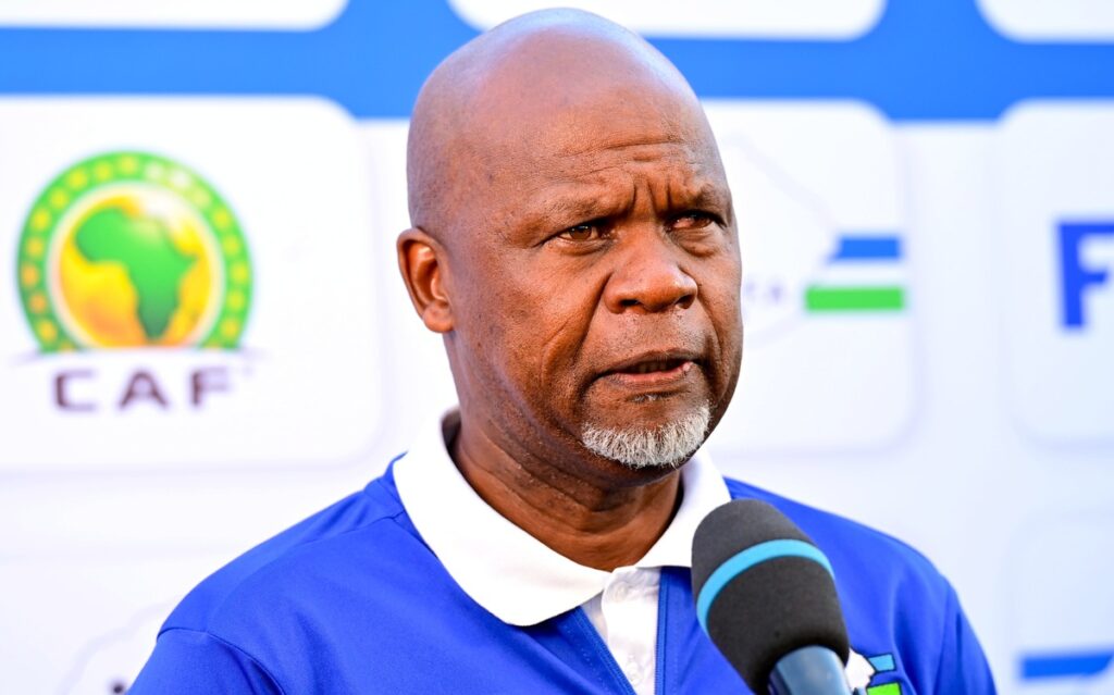Leslie Notsi a bumabumela mintirho ya Hugo Broos