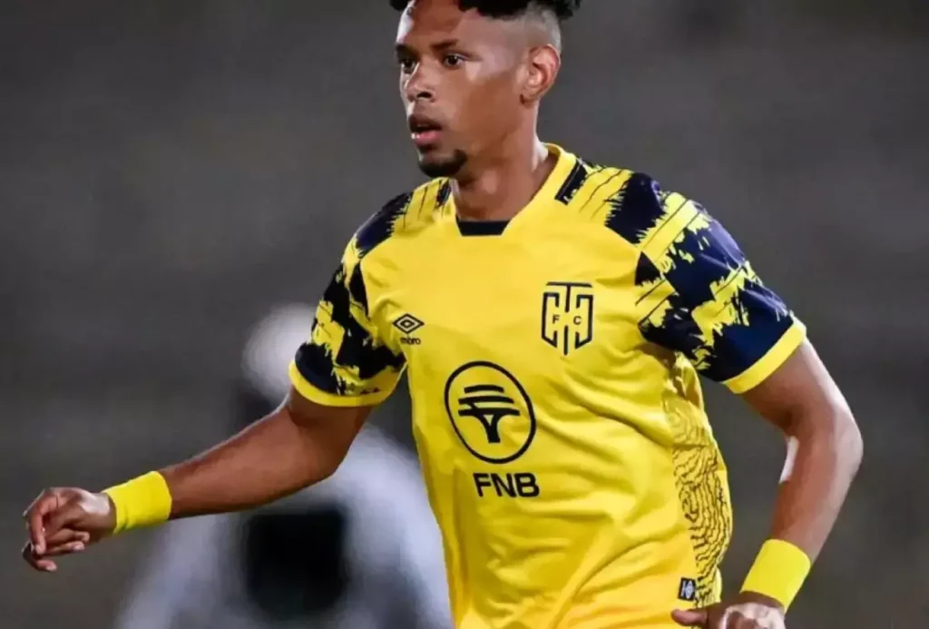 Patrick Fisher a sayina ntwanano na xipano xa TS Galaxy