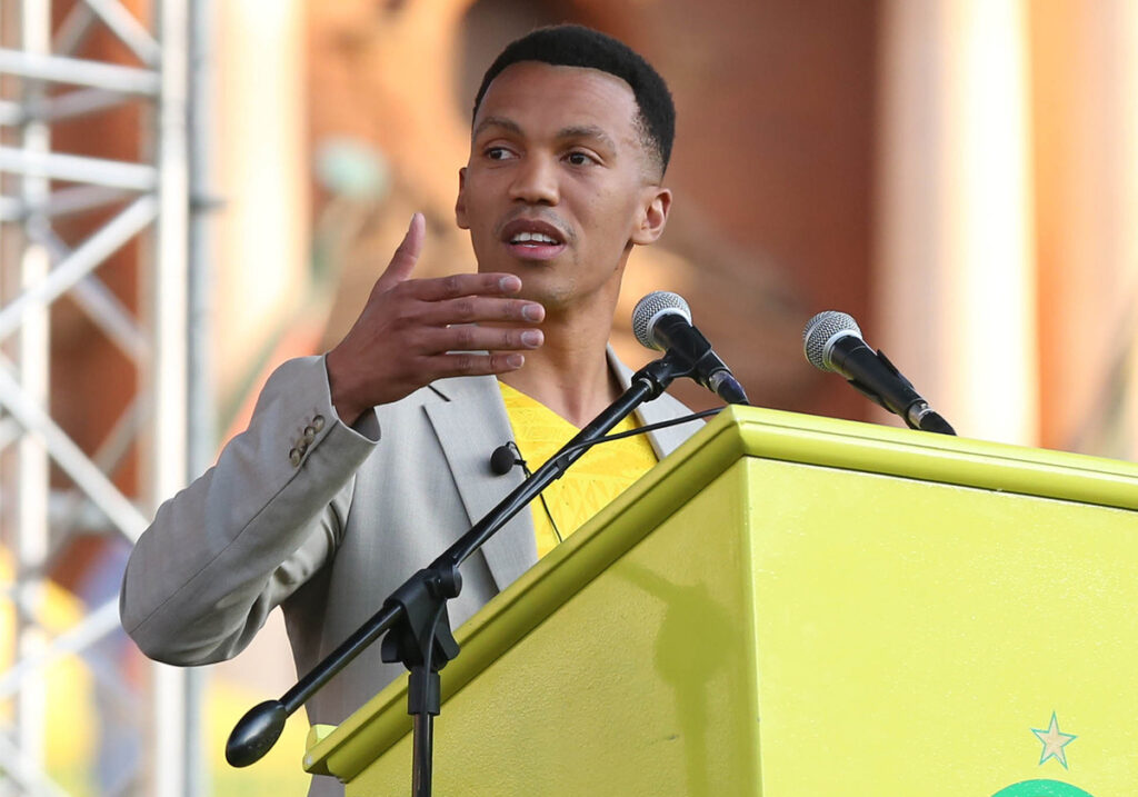 Thlopie Motsepe a yisa emahlweni tidyondzo ta yena ta vuzaberi
