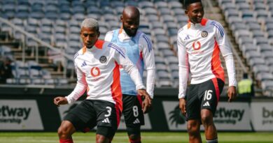 Orlando Pirates yi ya emahlweni yi hlula loko Kaizer Chiefs yi ri yi hluleka