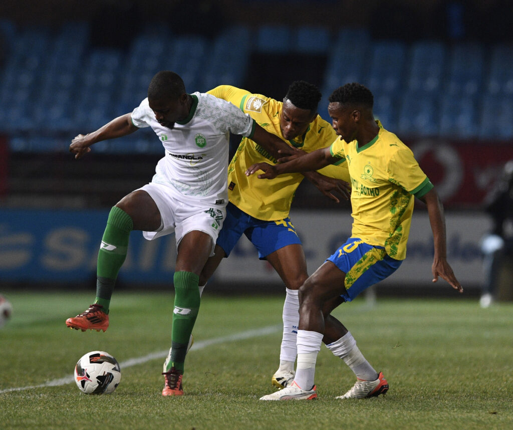 Mamelodi Sundowns yi hlula AmaZulu loko Kaizer yi ri karhi yi tikeriwa