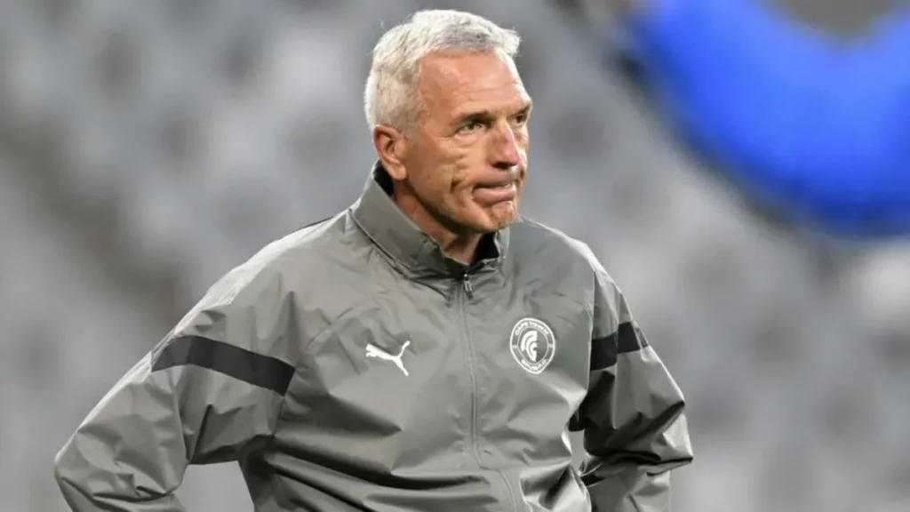 Middendorp a vuyela eka Kaizer Chiefs tani hi muzaberi-nkulu
