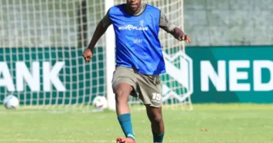 Collins Makgaka a hambana ximfumo xa xipano xa Baroka FC