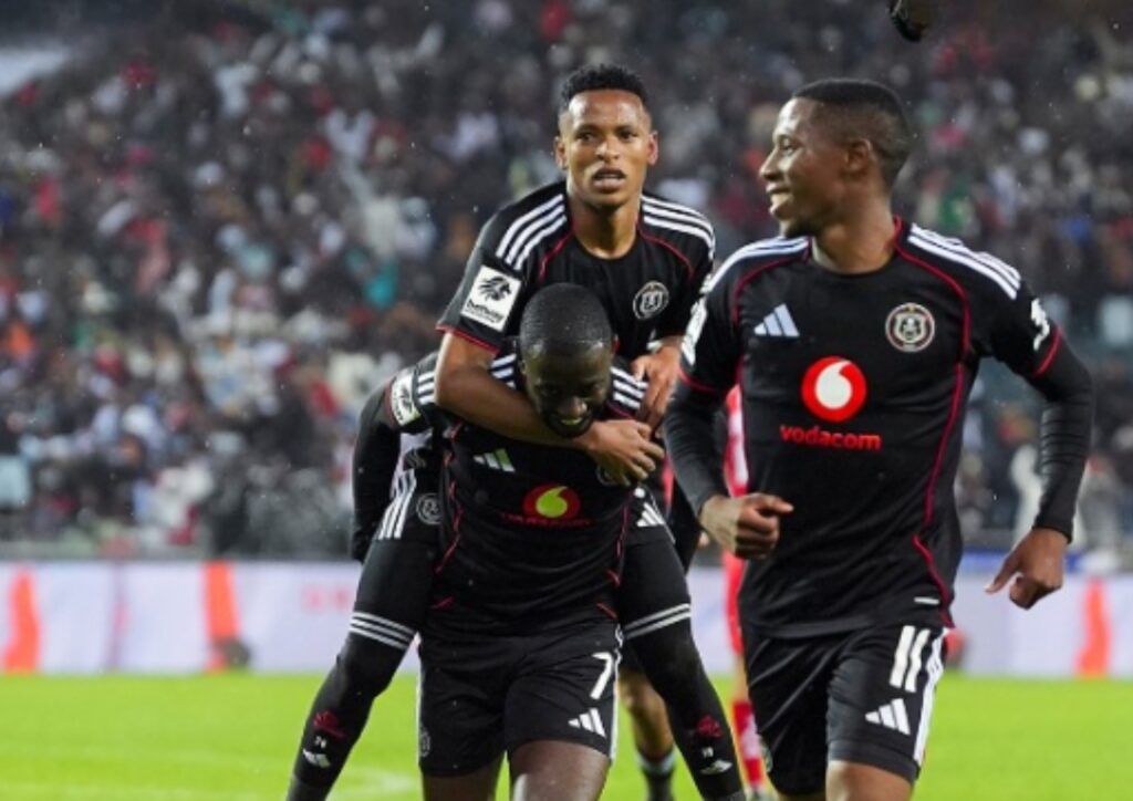 Hotto wa Pirates a bumabumela ku sayiniwa lokuntshwa ka vatlangi