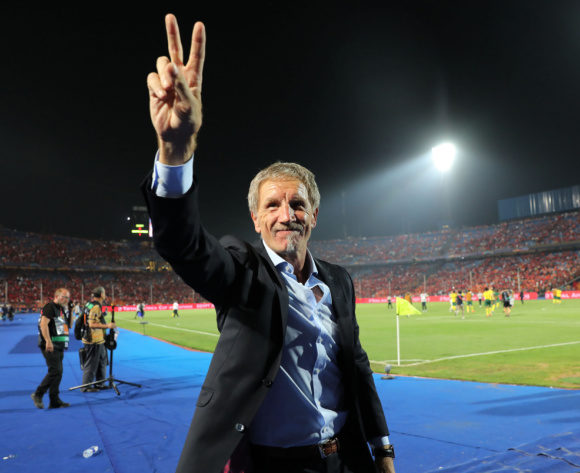Zimbabwe yi hlawula Marian Marinica tani hi muzaberi ku nga ri Stuart Baxter