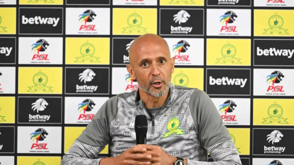Cardoso a kombisa mintlhontlho leyi Teboho Mokoena a nga na yona