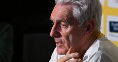 Hugo Broos a kombela ku rivaleriwa hi xihatla