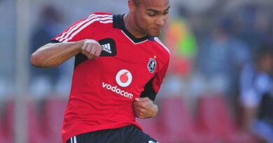 Johannes a bumabumela vatlanga va vantshwa va Orlando Pirates