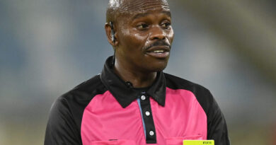 Victor Hlungwani a seketela swiboho swa Samuel Uykunda